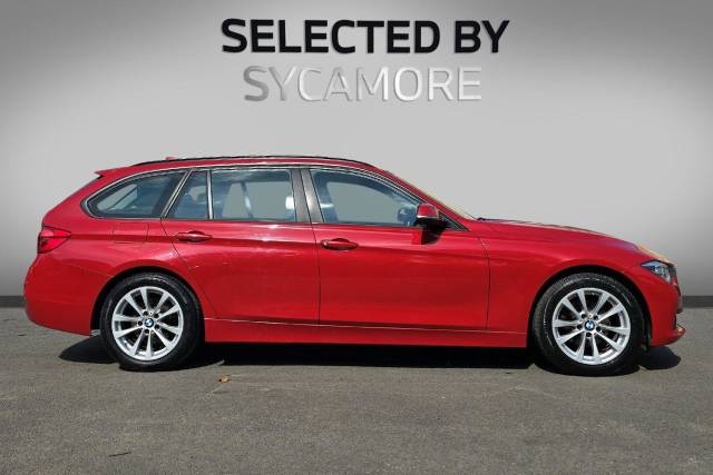 BMW 3 Series 2.0 320i SE Touring xDrive Euro 6 (s/s) 5dr Estate Petrol Melbourne Red