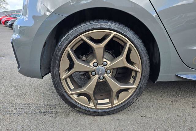 2019 Audi A1 1.5 TFSI 35 S line Style Edition Sportback Euro 6 (s/s) 5dr