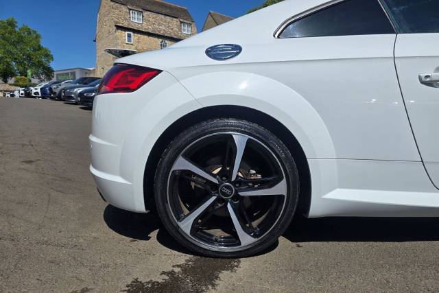 2017 Audi TT 2.0 TFSI Black Edition S Tronic quattro Euro 6 (s/s) 3dr