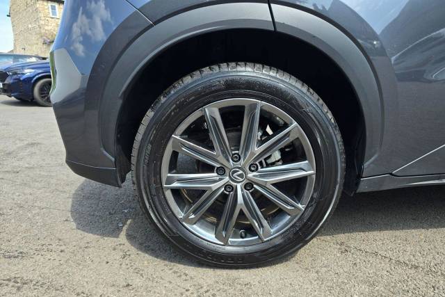 2024 Lexus Lbx 1.5 VVT-iE Takumi E-CVT Euro 6 (s/s) 5dr