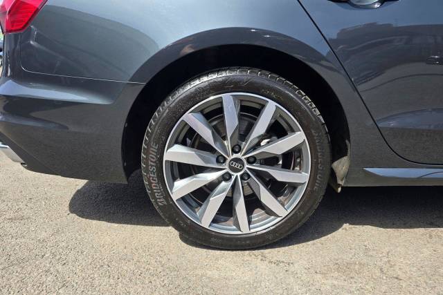 2022 Audi A4 Avant 2.0 TFSI 40 Sport Edition S Tronic Euro 6 (s/s) 5dr