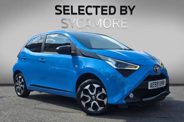 Toyota Aygo 1.0 VVT-i x-trend Funroof x-shift Euro 6 5dr Hatchback Petrol Blue